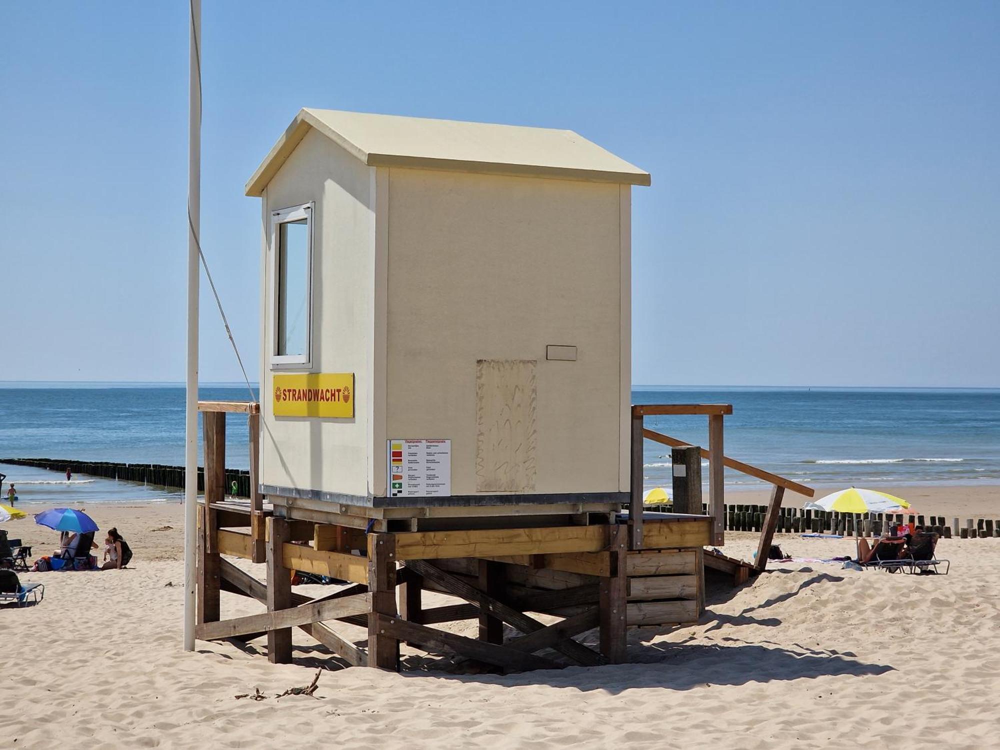 فليسينْخين B&B Van Zon Aan Zee المظهر الخارجي الصورة